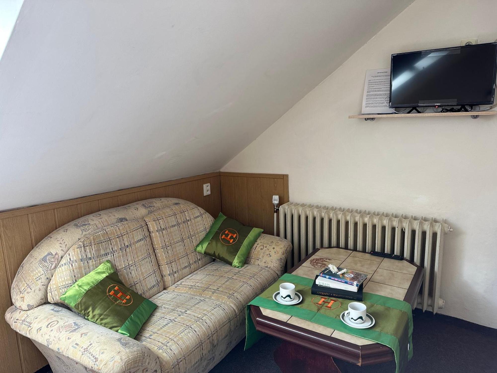 Penzion U Fouska Chodov  Extérieur photo