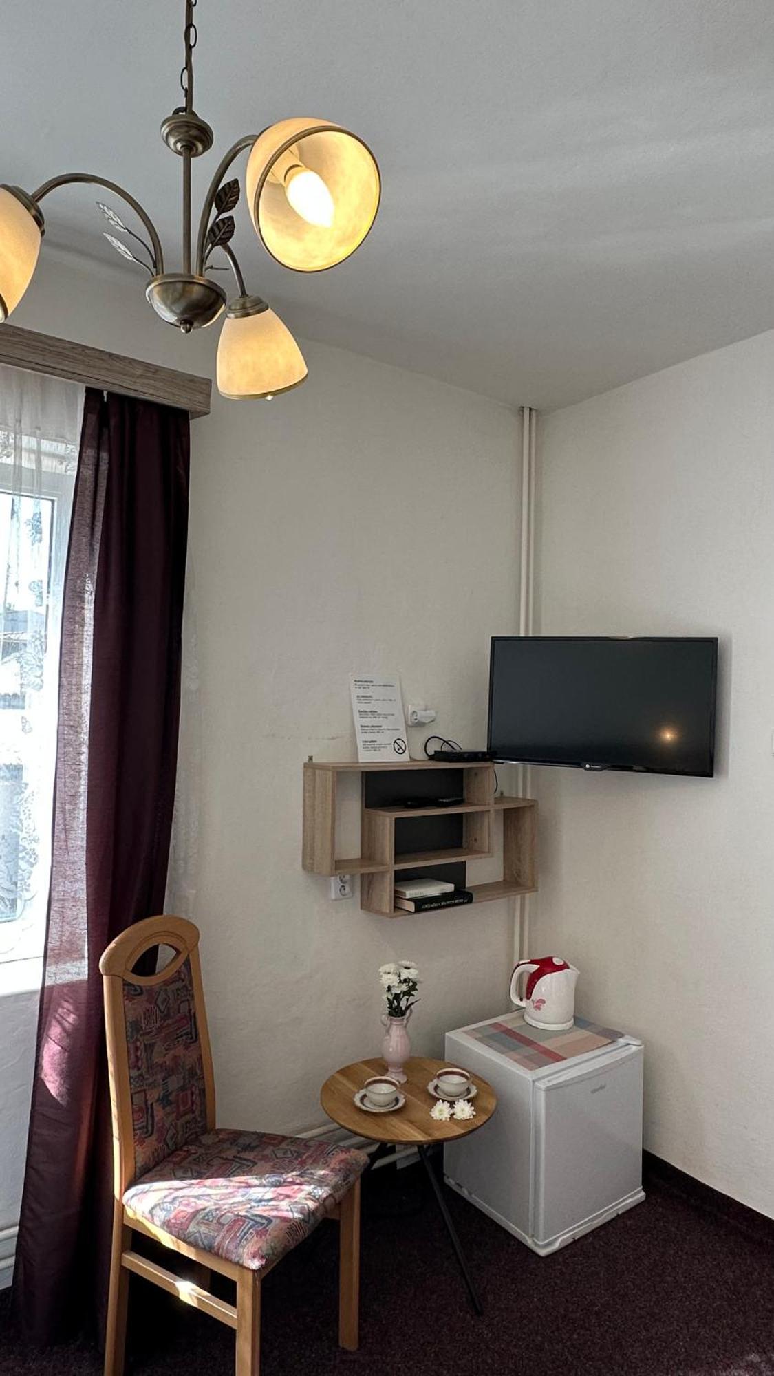 Penzion U Fouska Chodov  Extérieur photo