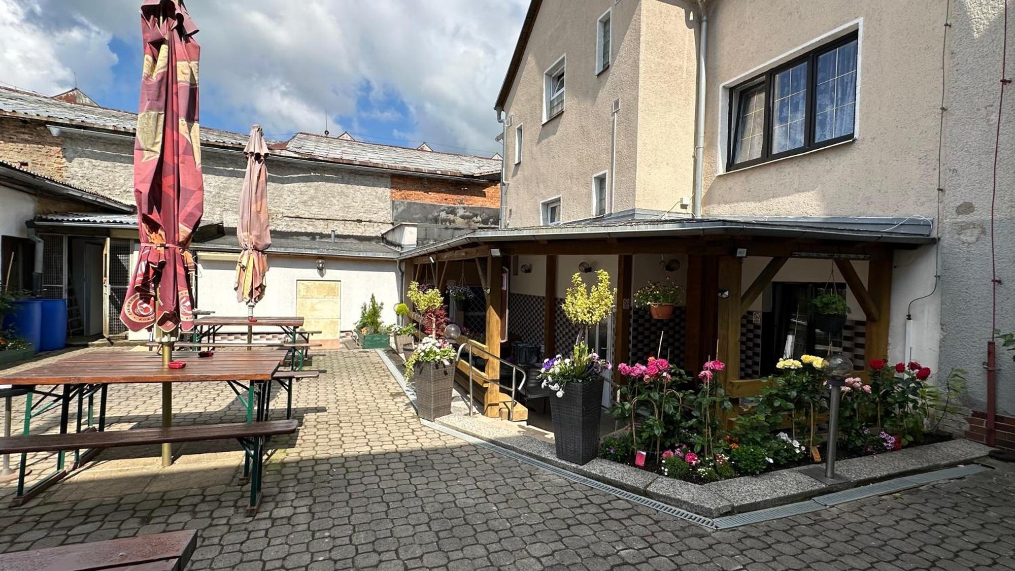 Penzion U Fouska Chodov  Extérieur photo